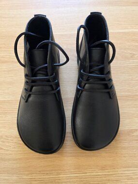 Shapen Barefoot Berry Boots